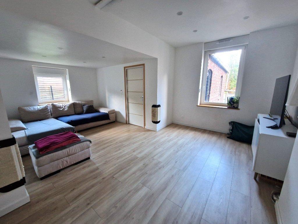 Semi plain pied Nomain